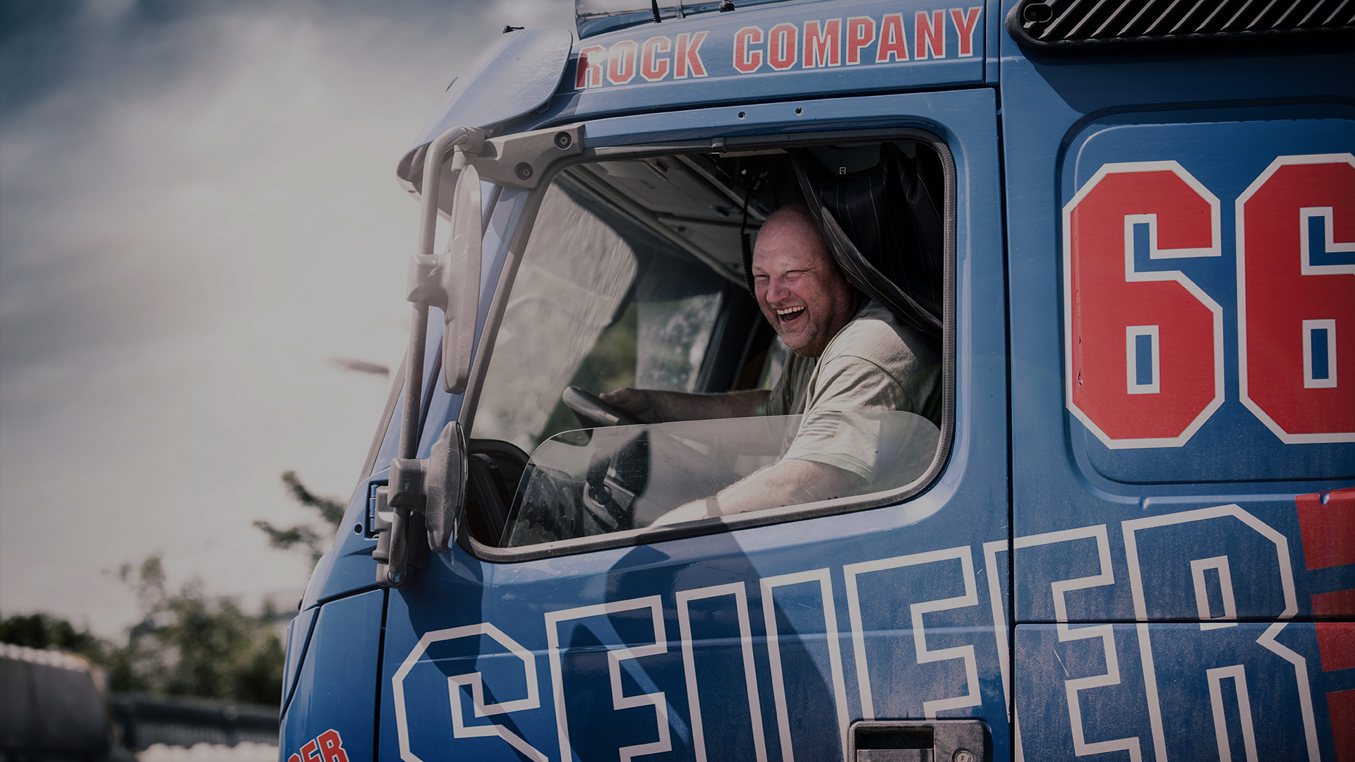We hire: LKW-Fahrer (m/w/d)